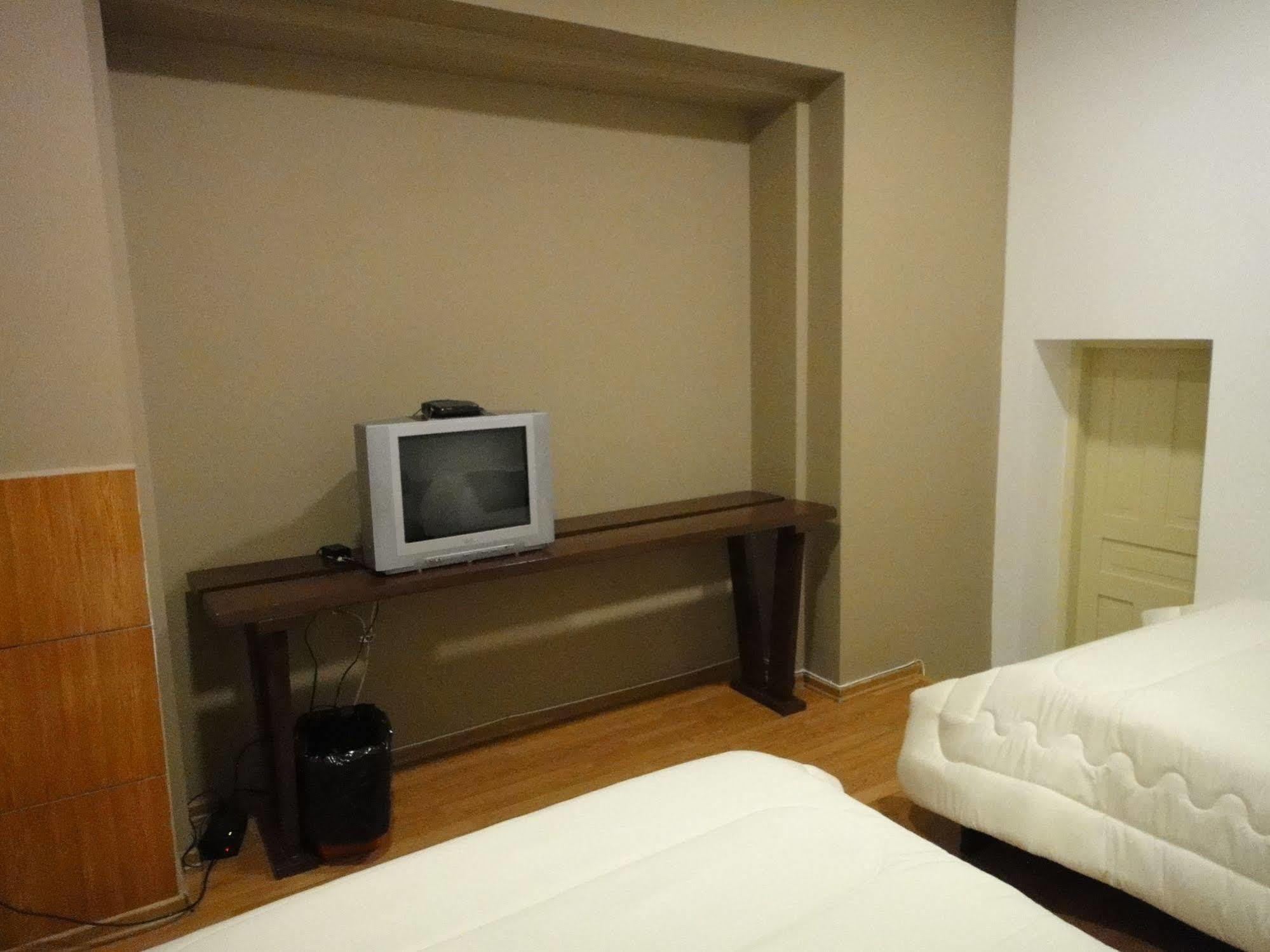 Alston Inn Hotel 基多 外观 照片