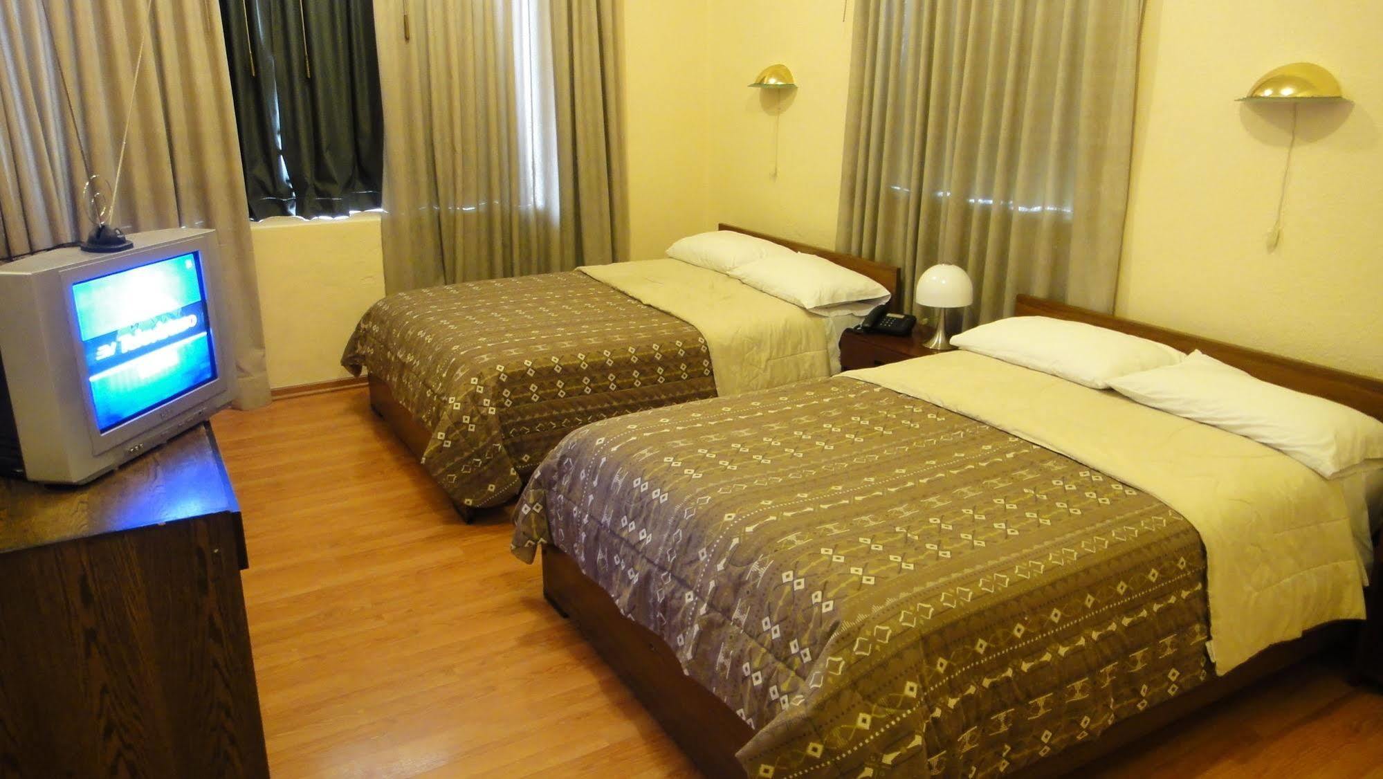 Alston Inn Hotel 基多 外观 照片