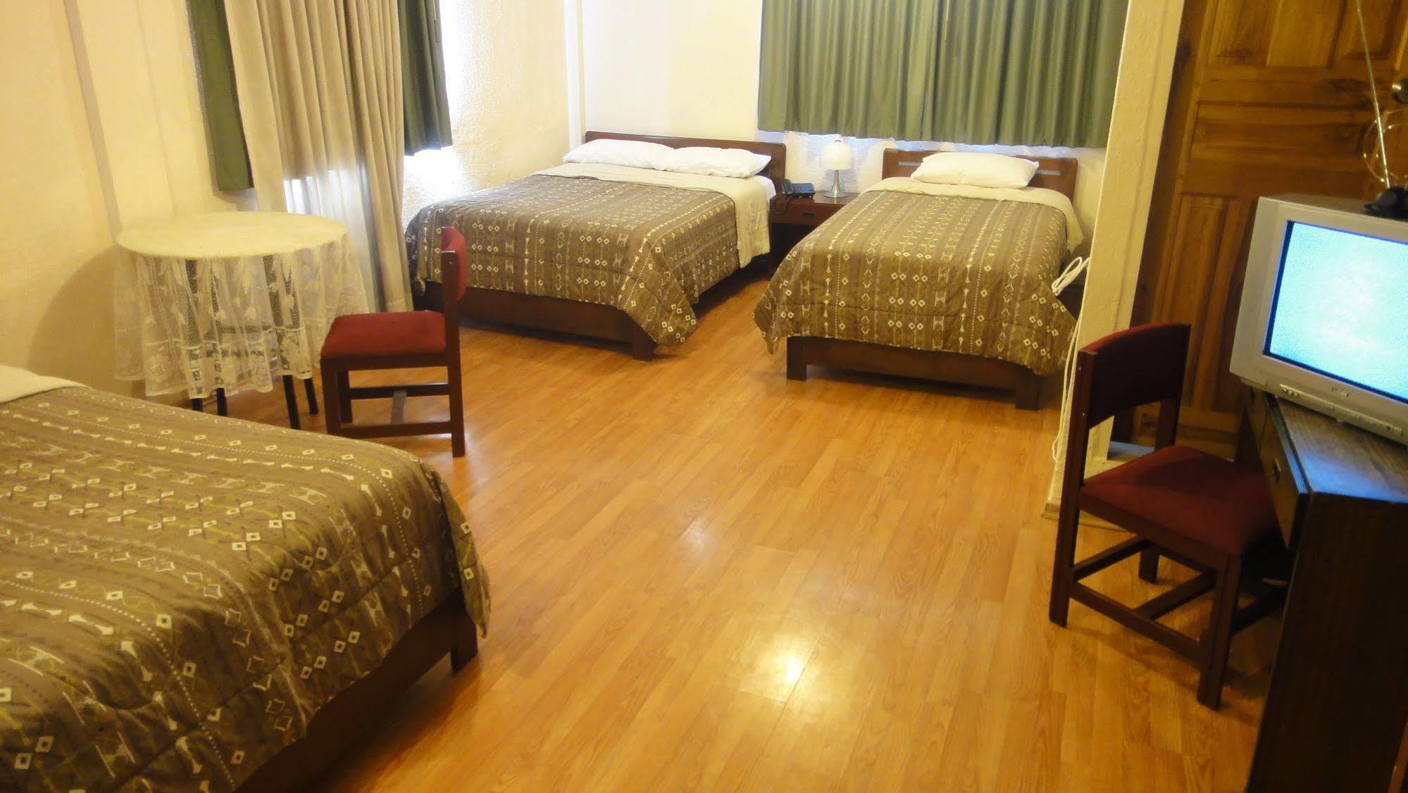 Alston Inn Hotel 基多 外观 照片